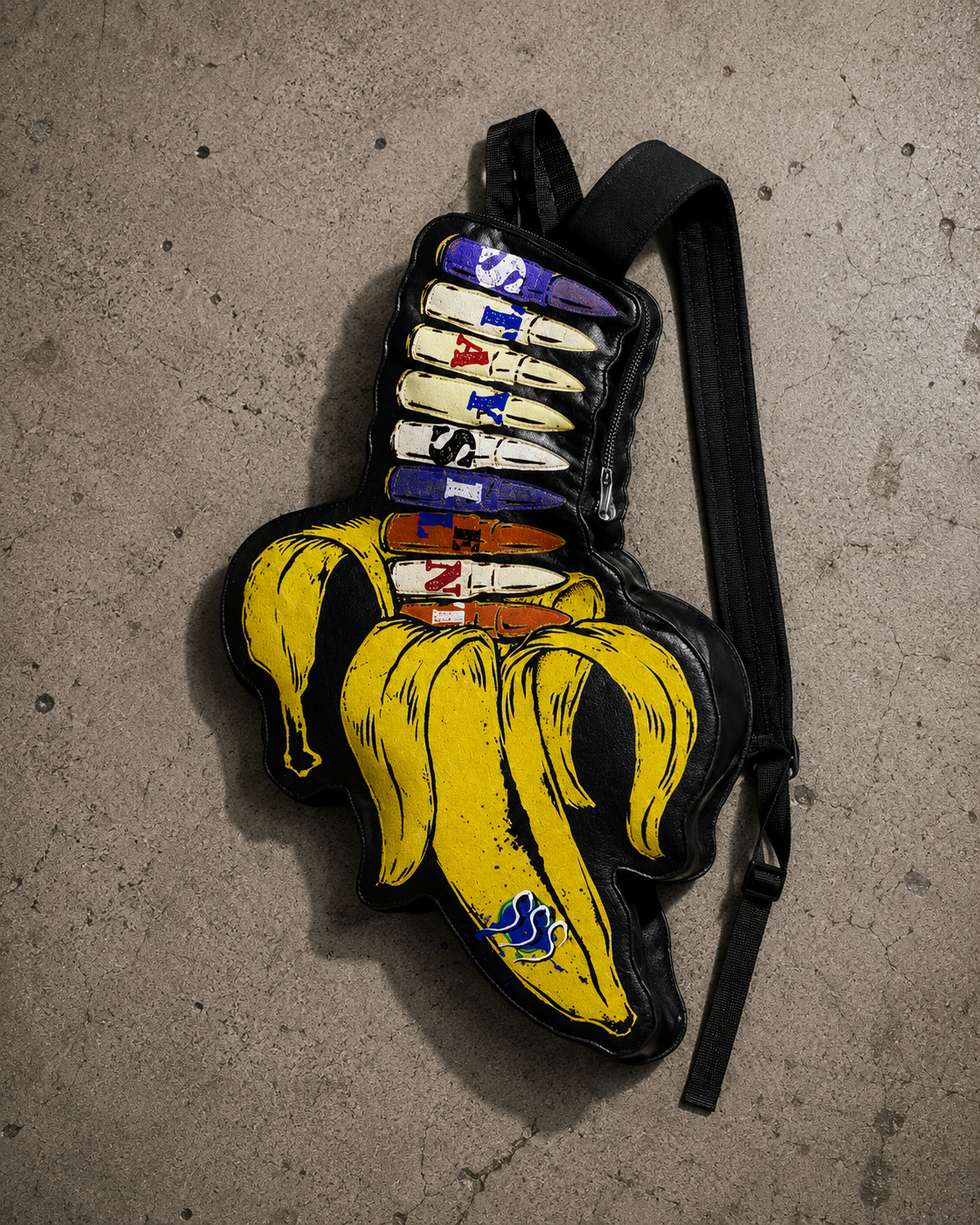 “SILENT NANA” backpack