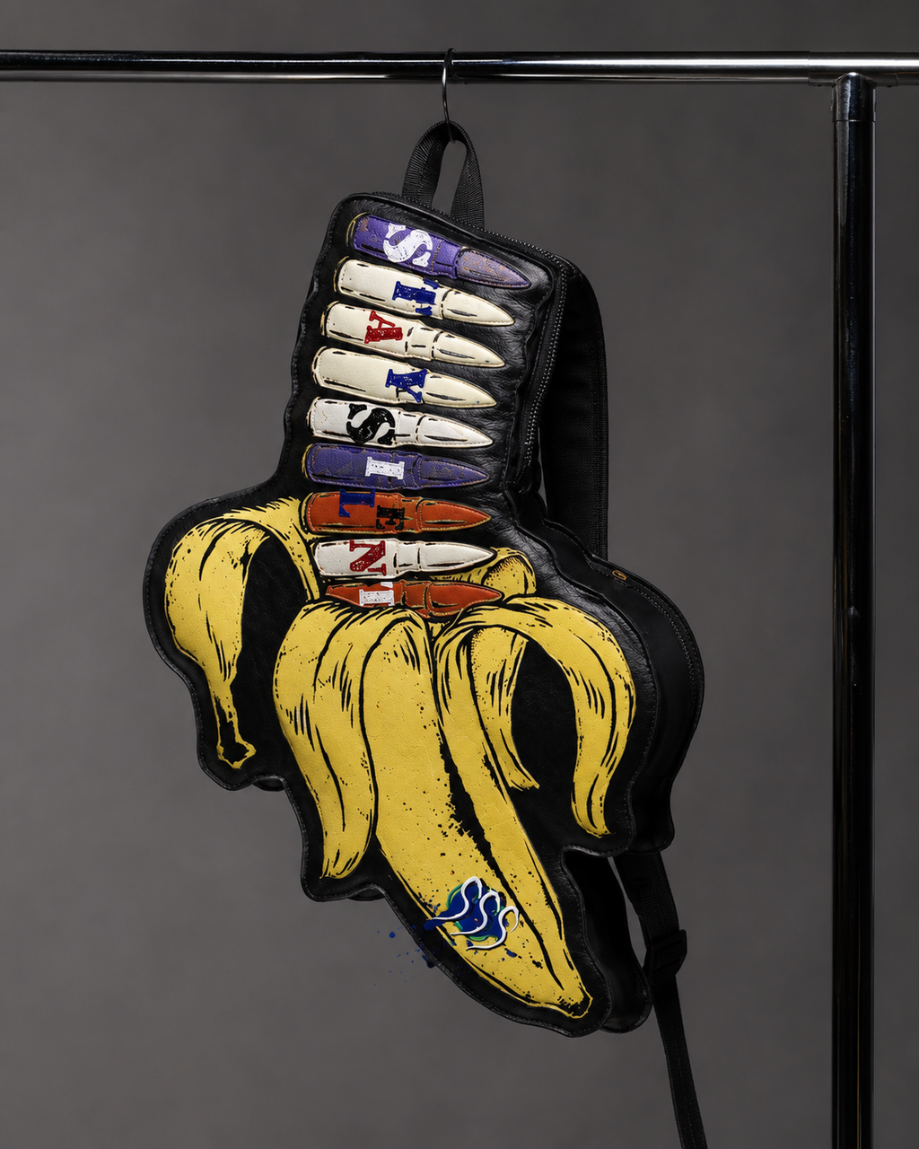 “SILENT NANA” backpack